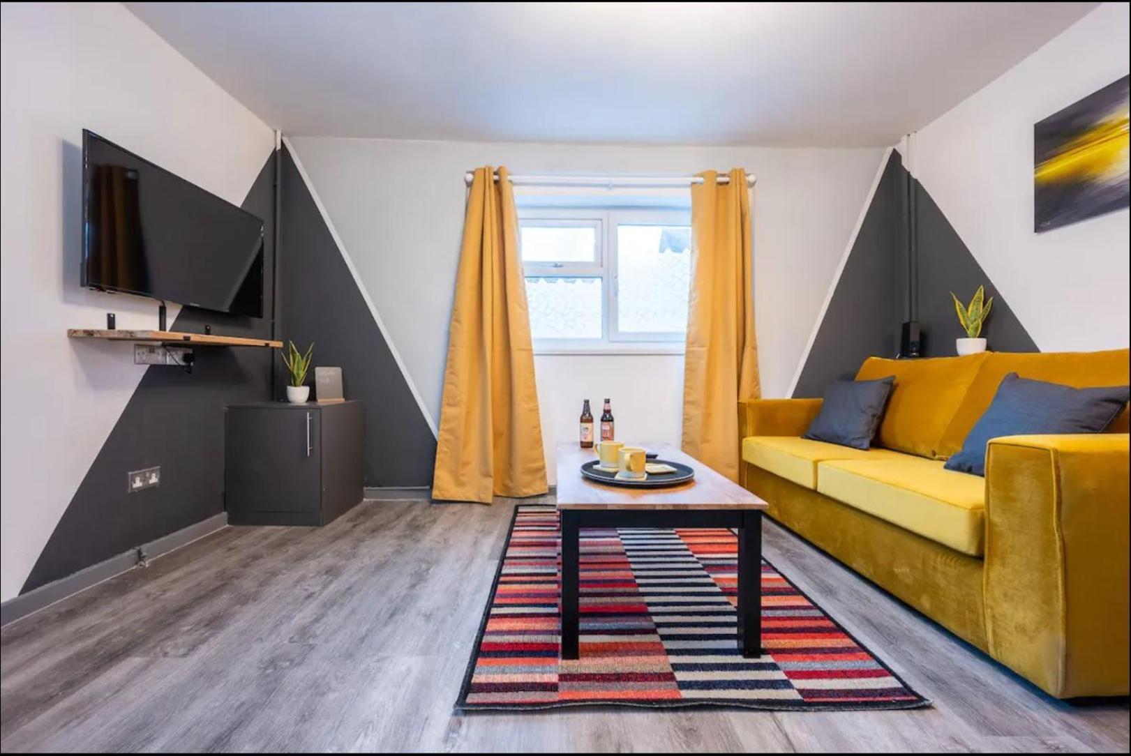 Stunning One Bedroom Apartments Near Shops & Central Cardiff Kültér fotó